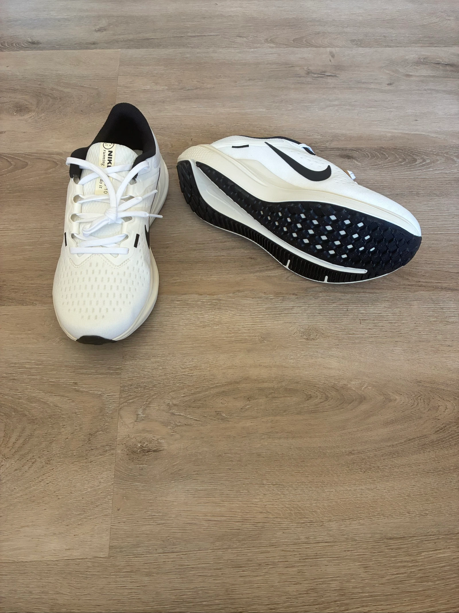 Basket Nike running taille 38,5 – photo 2